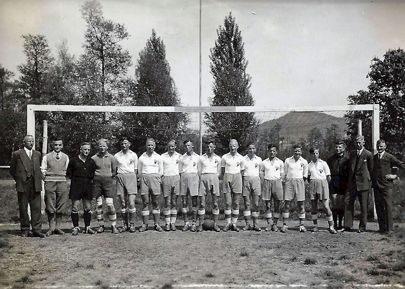 1. Herren 1933 | Vereinschronik VfB Oberweimar