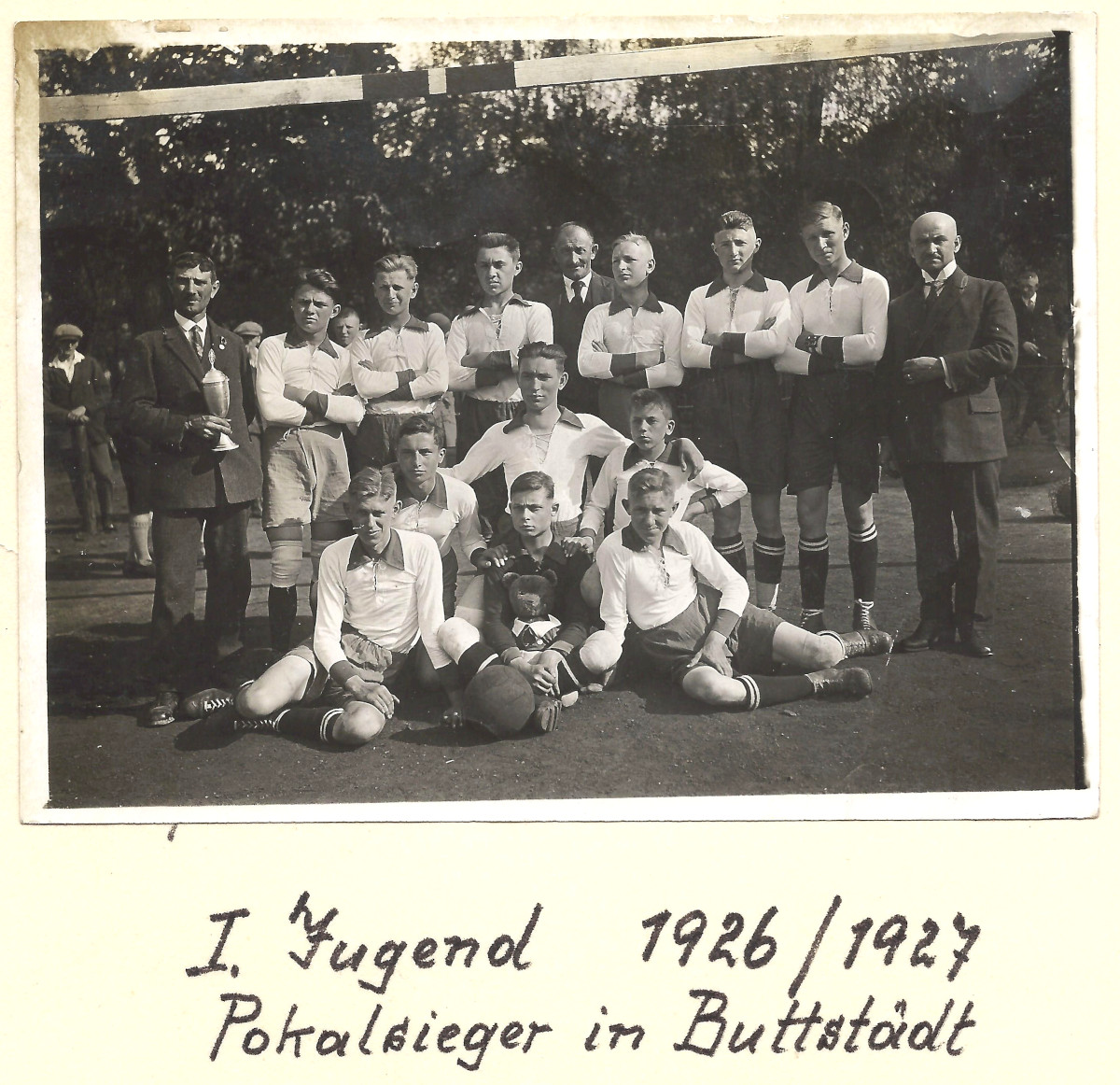Jugendmannschaft vom VfB Oberweimar 1926 Jugendmannschaft vom VfB Oberweimar 1926