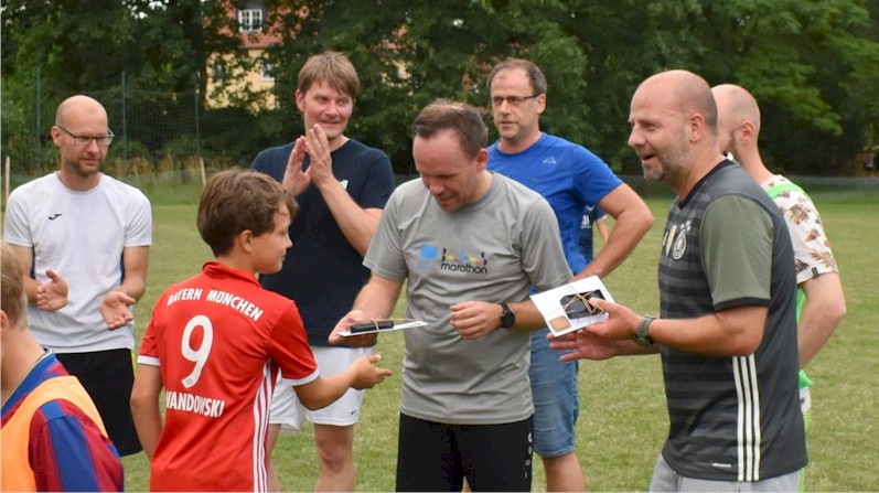 E1-Junioren vom VfB Oberweimar E1-Junioren vom VfB Oberweimar