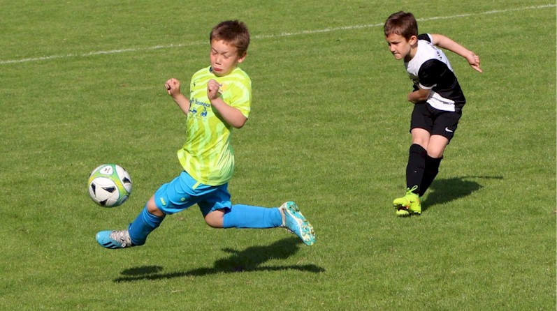 7:2 Sieg unserer E1-Junioren in Martinroda 7:2 Sieg unserer E1-Junioren in Martinroda