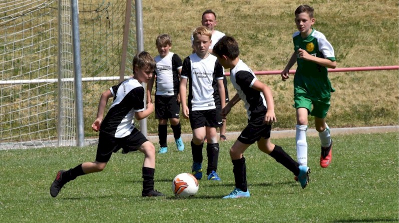 E1-Junioren bei der SG FSV Ilmtal Zottelstedt E1-Junioren bei der SG FSV Ilmtal Zottelstedt