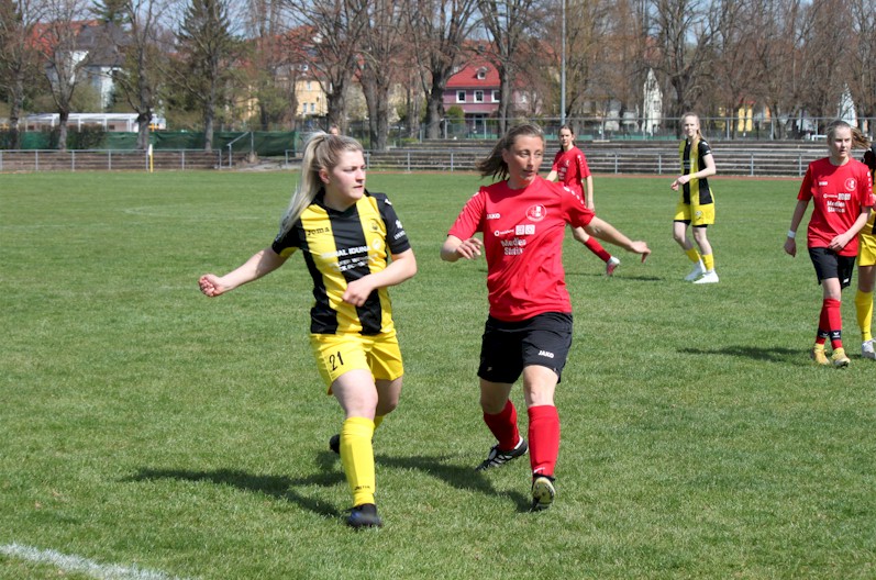 Pokalspiel der Frauen vom VfB Oberweimar