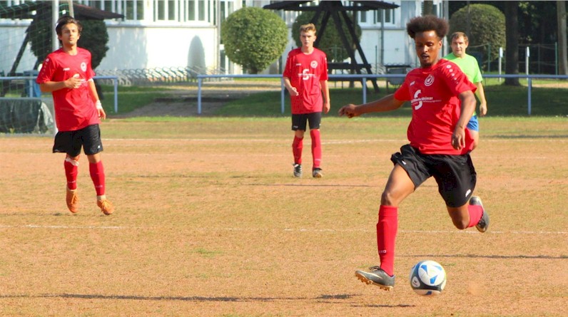 Die Herrenmannschaft vom VfB Oberweimar gewinnt gegen SV Gaberndorf mit 3:1 Die Herrenmannschaft vom VfB Oberweimar gewinnt gegen SV Gaberndorf mit 3:1
