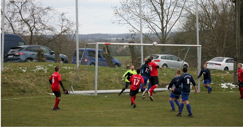 Hart erkämpfter Auswärtssieg Hart erkämpfter Auswärtssieg