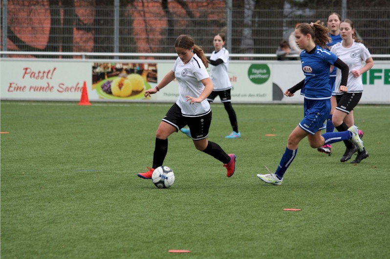 C-Juniorinnen des VfB Oberweimar gewinnen gegen EFC Ruhla 08