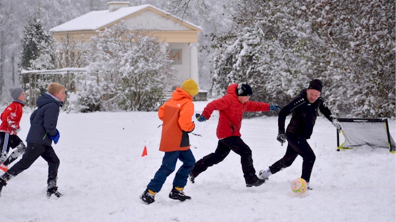 D2-Junioren vom VfB Oberweimar - Trainingseinheit im Schnee