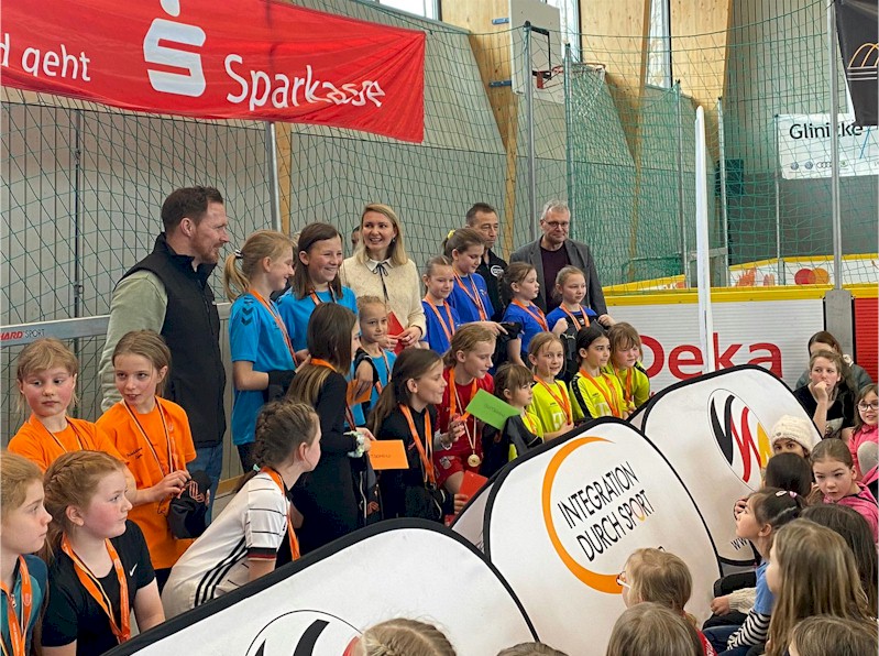 VfB Oberweimar Mädels zu Gast bei der Street Soccer Tour in Erfurt! VfB Oberweimar Mädels zu Gast bei der Street Soccer Tour in Erfurt!