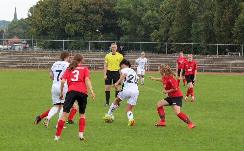 Frauenmannschaft vom VfB Oberweimar
