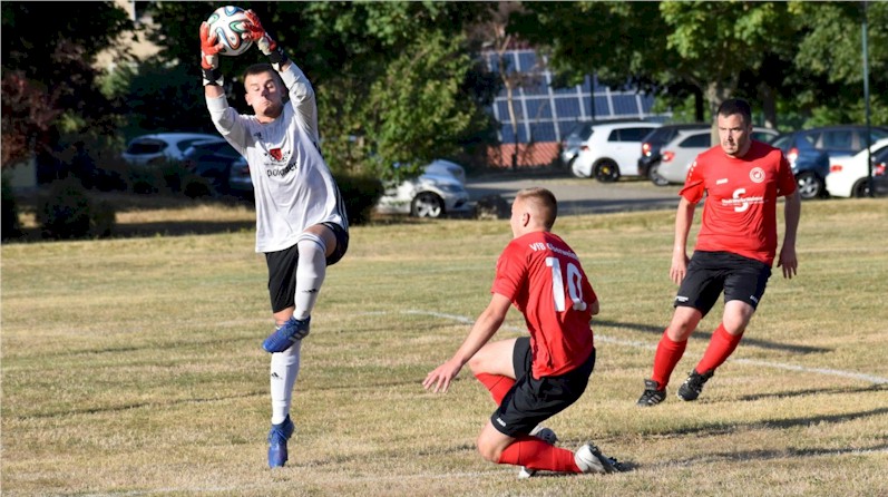 Herrenmannschaft vom VfB Oberweimar testet in Magdala