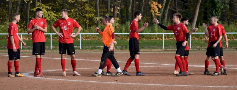 Hart erkämpfter Derbysieg - Herren schlagen Empor 2:0 Hart erkämpfter Derbysieg - Herren schlagen Empor 2:0