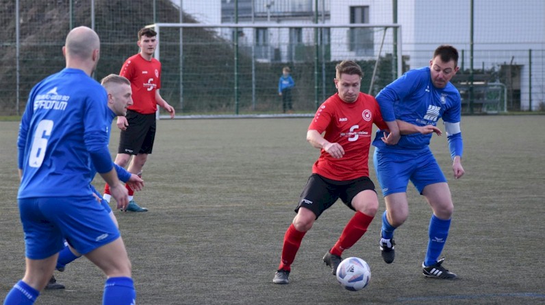 Herren vom VfB Oberweimar verlieren gegen Stadtilm Herren vom VfB Oberweimar verlieren gegen Stadtilm