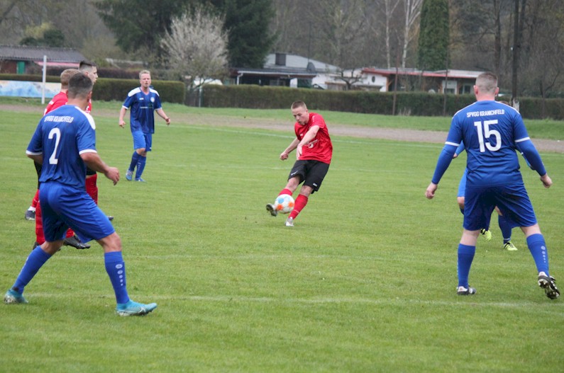 Kantersieg in Kranichfeld - VfB gewinnt 8:0