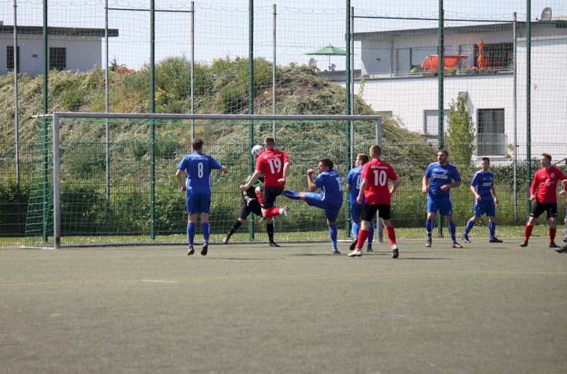 Derbysieg auf dem Lindenberg - VfB gewinnt 4:1 gegen Empor 2.