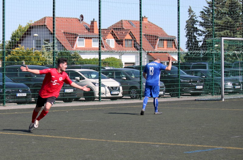 Derbysieg auf dem Lindenberg - VfB gewinnt 4:1 gegen Empor 2.