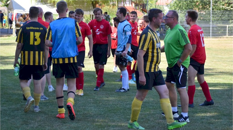 Sieg beim Testspiel in Sprötau