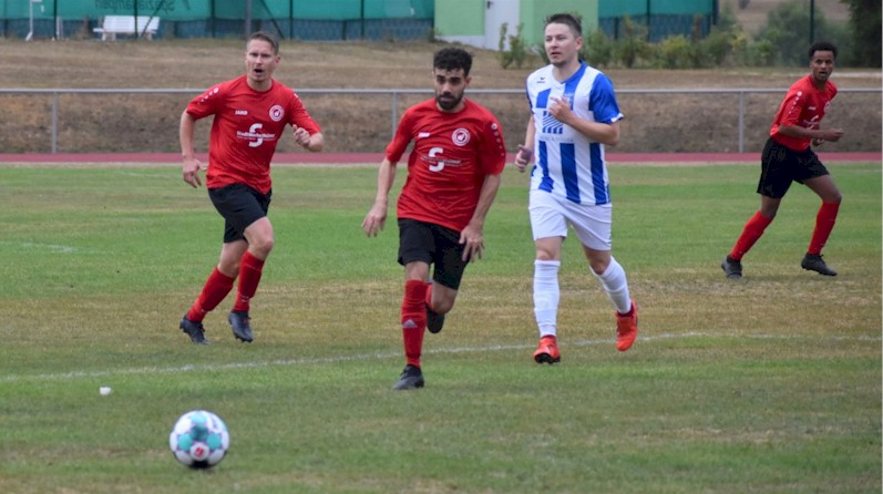 Aufholjagd in Unterzahl - Herren holen Punkt in Stadtilm Aufholjagd in Unterzahl - Herren holen Punkt in Stadtilm