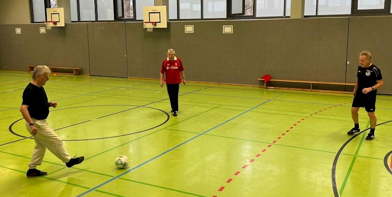 Walking Football beim VfB Oberweimar