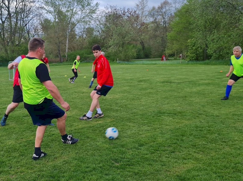 Walking Football beim VfB Oberweimar