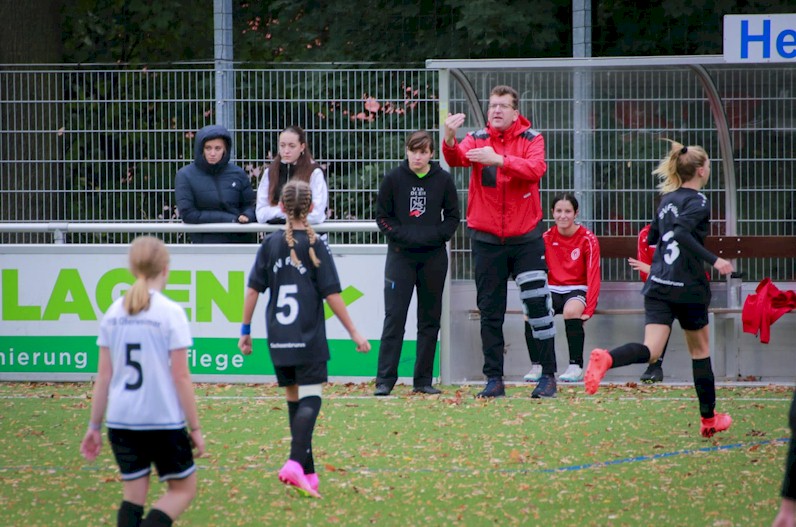 Freundschaftsspiel gegen Falke Sachsenbrunn