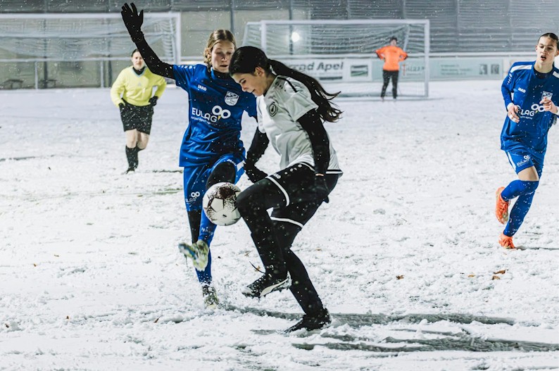 Knappe Niederlage im Schneegestöber