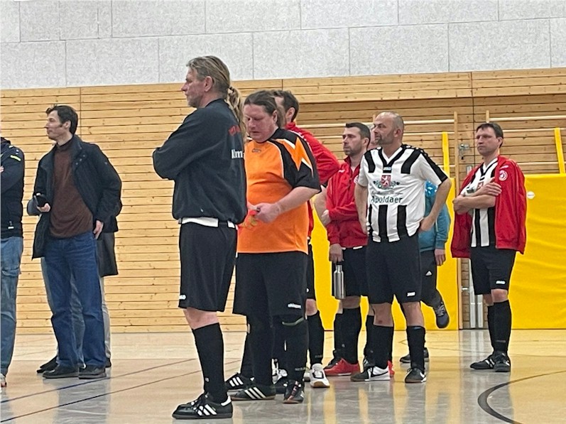 4. Platz bei den Hallenlandesmeisterschaften Ü40 4. Platz bei den Hallenlandesmeisterschaften Ü40