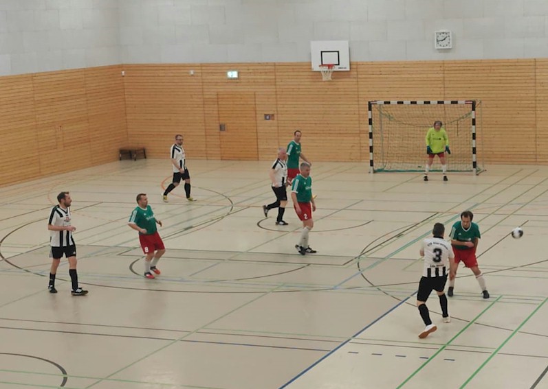 4. Platz bei den Hallenlandesmeisterschaften Ü40 4. Platz bei den Hallenlandesmeisterschaften Ü40