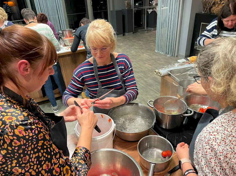 Vorgezogene Weihnachtsfeier Vorgezogene Weihnachtsfeier