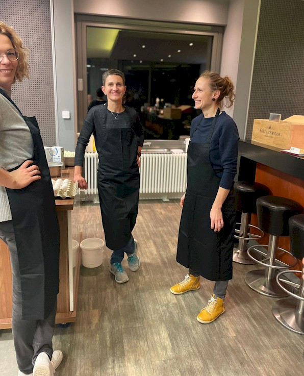 Vorgezogene Weihnachtsfeier Vorgezogene Weihnachtsfeier