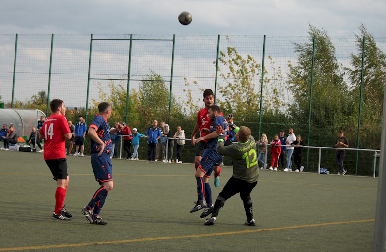 Der VfB schlägt den WSV erneut mit 5:1 - Pokalreise geht weiter