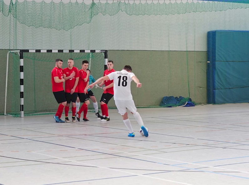 Zweiter Platz beim Zwischenrundenturnier - Herren ziehen in Finalturnier ein Zweiter Platz beim Zwischenrundenturnier - Herren ziehen in Finalturnier ein