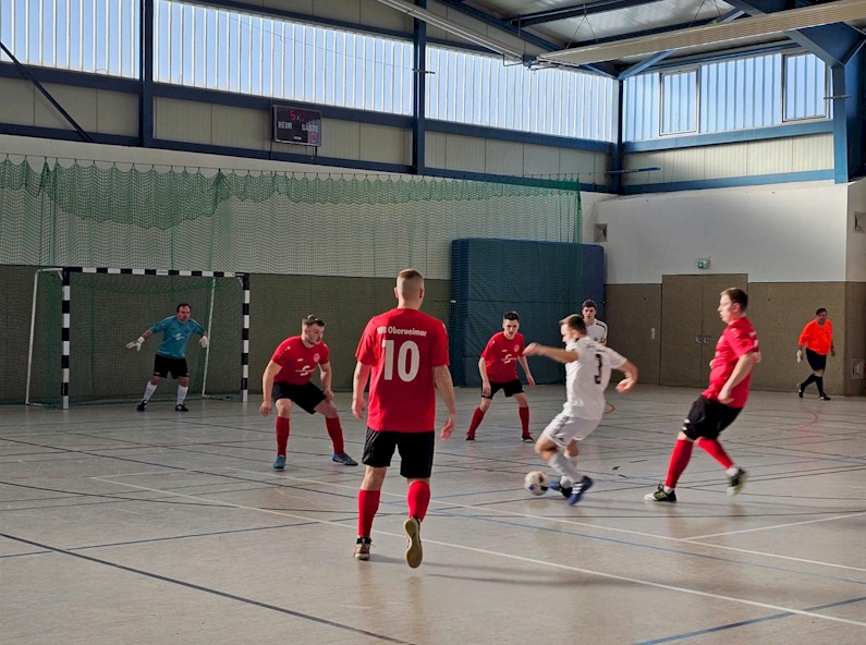 Zweiter Platz beim Zwischenrundenturnier - Herren ziehen in Finalturnier ein Zweiter Platz beim Zwischenrundenturnier - Herren ziehen in Finalturnier ein