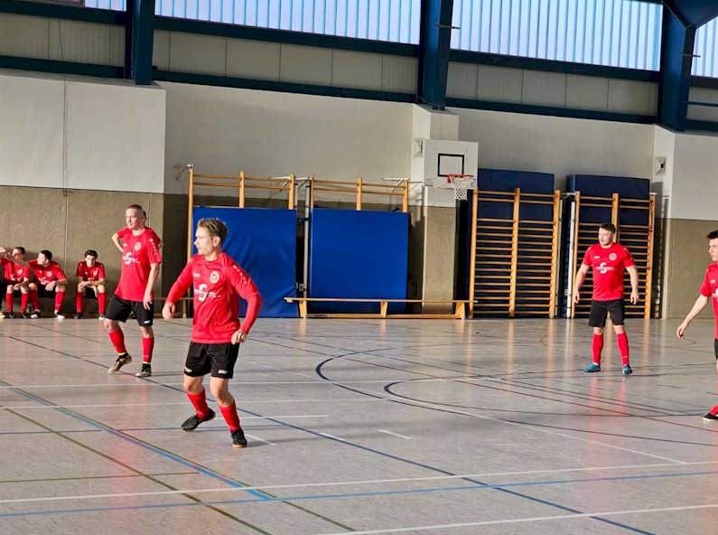 Zweiter Platz beim Zwischenrundenturnier - Herren ziehen in Finalturnier ein Zweiter Platz beim Zwischenrundenturnier - Herren ziehen in Finalturnier ein