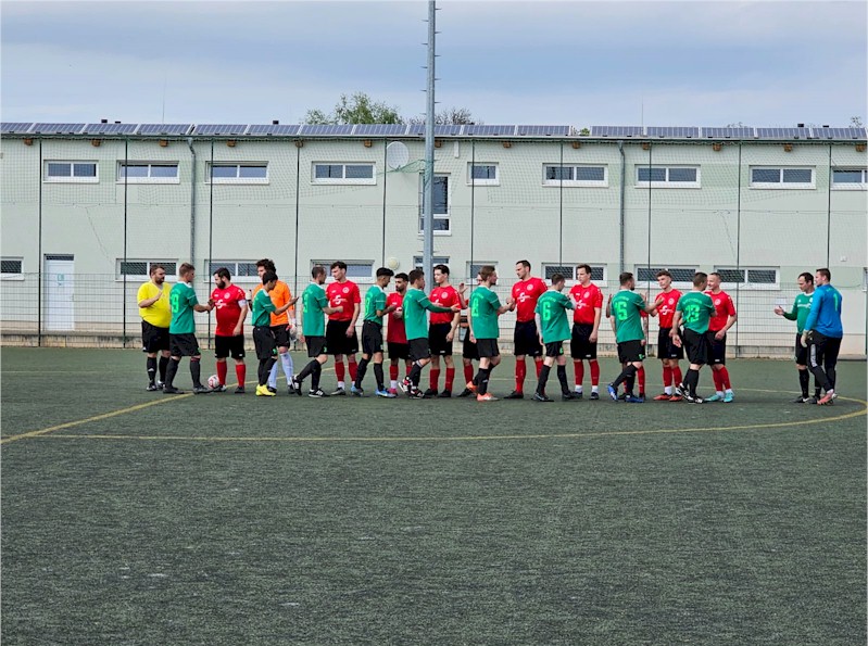 Heimsieg gegen Ettersberg - Erste gewinnt 6:0