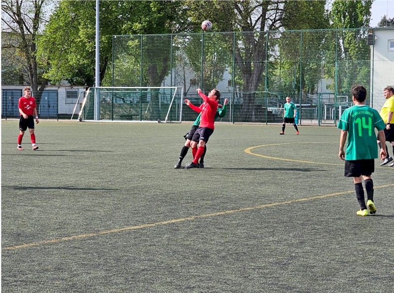 Heimsieg gegen Ettersberg - Erste gewinnt 6:0