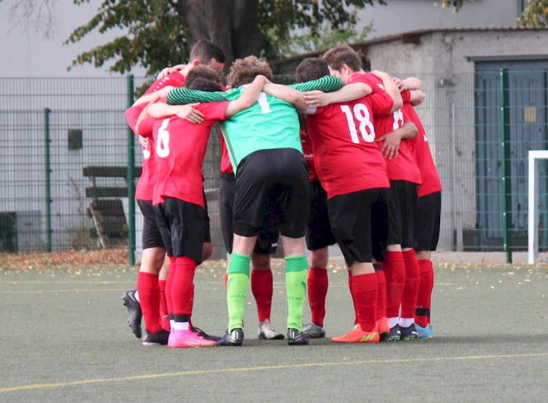 Der VfB schlägt den WSV erneut mit 5:1 - Pokalreise geht weiter
