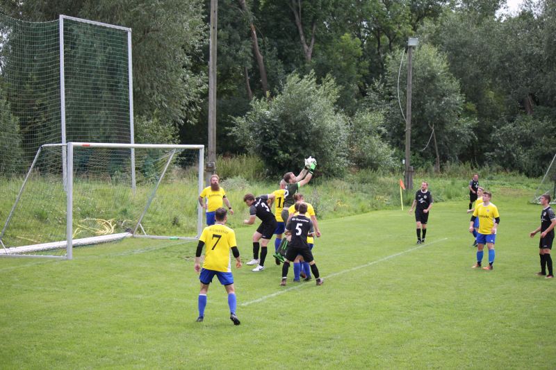 Gelungener Einstand Gelungener Einstand