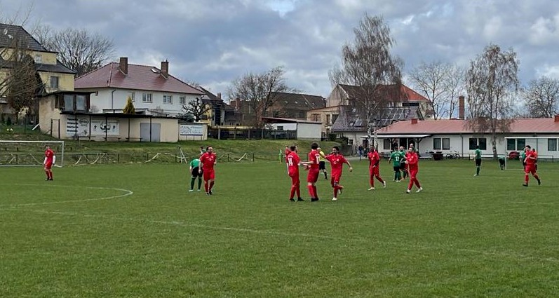 Deutlicher Sieg zum Rückrundenauftakt Deutlicher Sieg zum Rückrundenauftakt