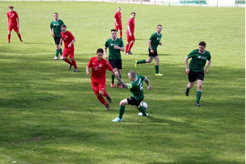 Mit Sieg die Tabellenführung ausgebaut Mit Sieg die Tabellenführung ausgebaut