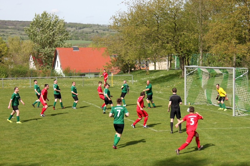 Mit Sieg die Tabellenführung ausgebaut Mit Sieg die Tabellenführung ausgebaut