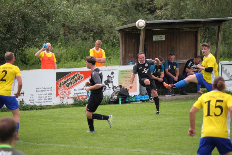 Gelungener Einstand Gelungener Einstand