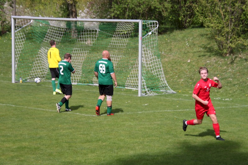 Mit Sieg die Tabellenführung ausgebaut Mit Sieg die Tabellenführung ausgebaut