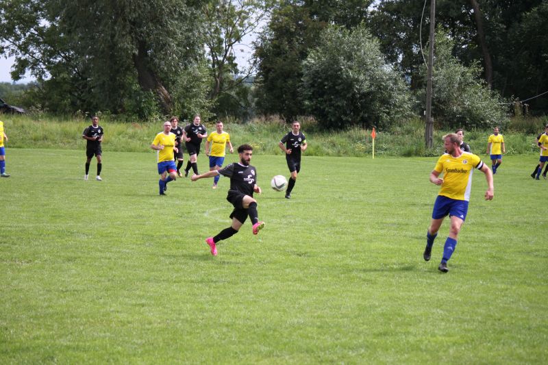 Gelungener Einstand Gelungener Einstand