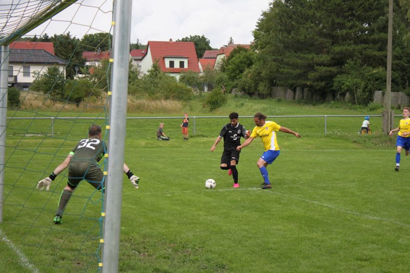 Gelungener Einstand Gelungener Einstand