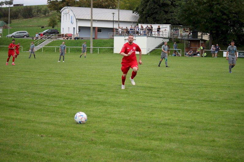 Testspielsieg in Niederzimmern