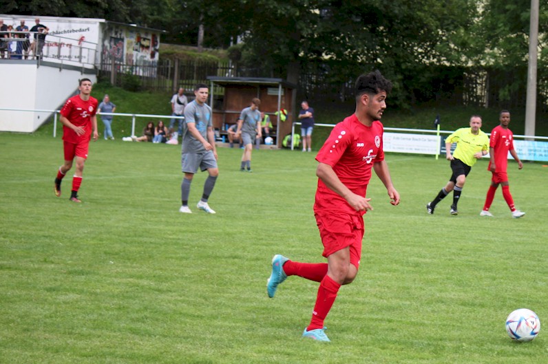 Testspielsieg in Niederzimmern