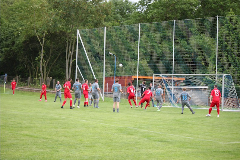 Testspielsieg in Niederzimmern
