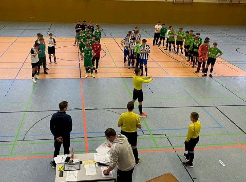 B-Junioren ziehen ins Finale der Hallenkreismeisterschaft ein! B-Junioren ziehen ins Finale der Hallenkreismeisterschaft ein!