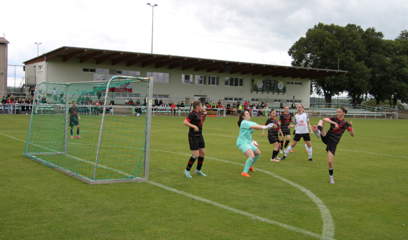 Fienaaale-o-ohhh Fienaaale-o-ohhh