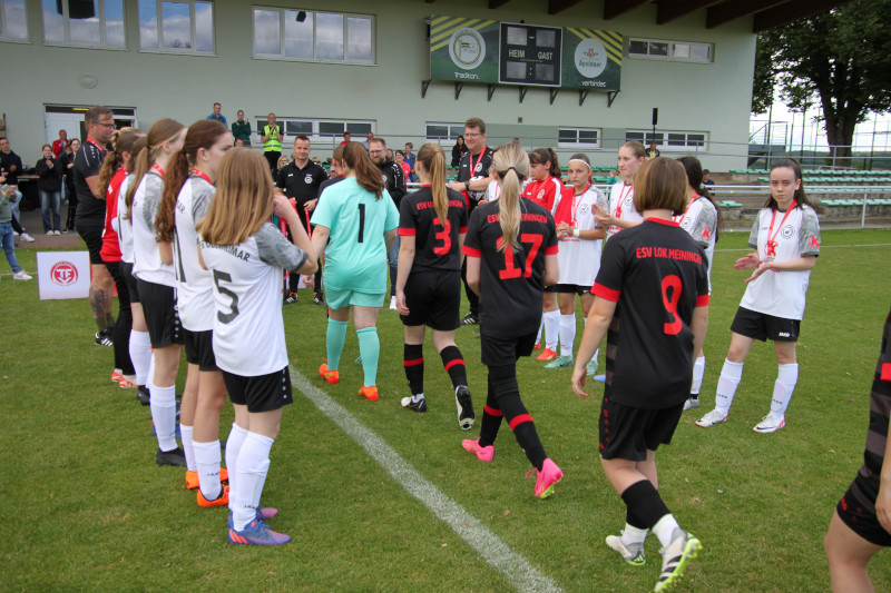 Fienaaale-o-ohhh Fienaaale-o-ohhh