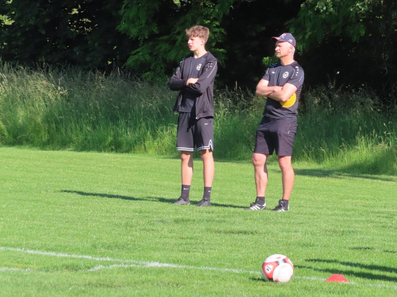 D2 gewinnen Meisterschaft D2 gewinnen Meisterschaft